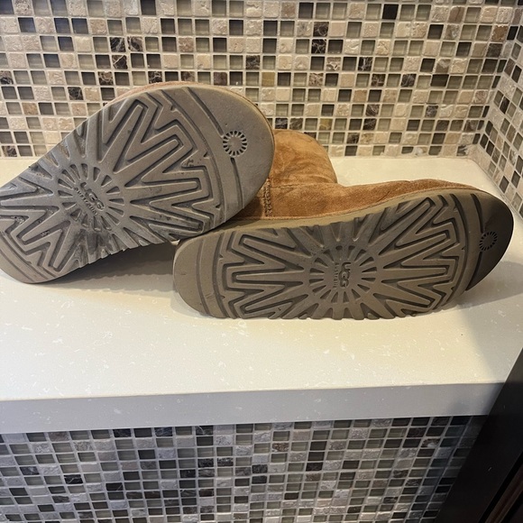 Ugg Classic Short II - Chestnut - Picture 6 of 6